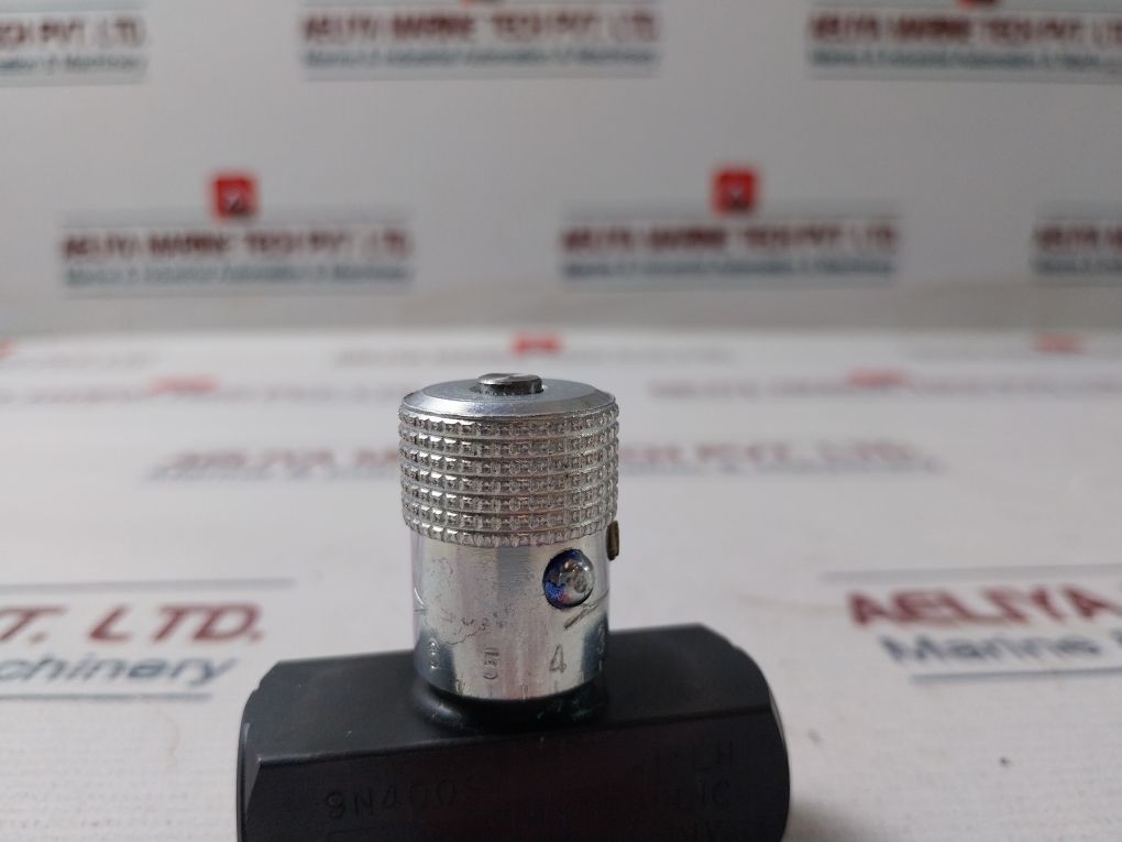 Parker 9N400S Flow Control Valve 5000 Psi