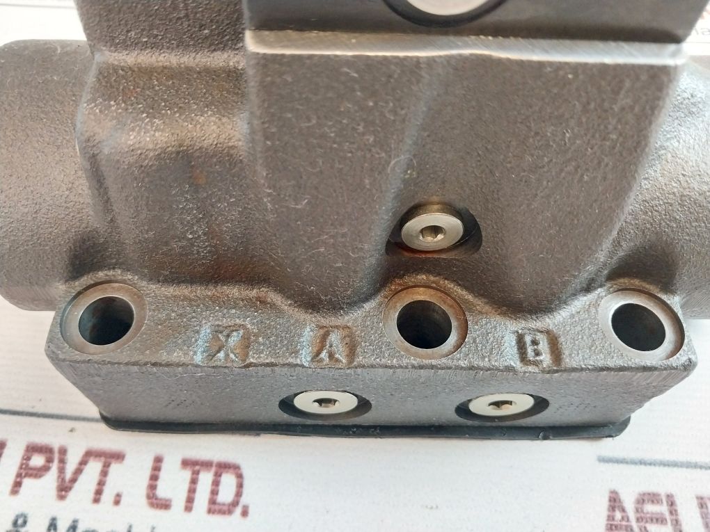 Parker D6P4C2N 60 Hydraulic Valve Division