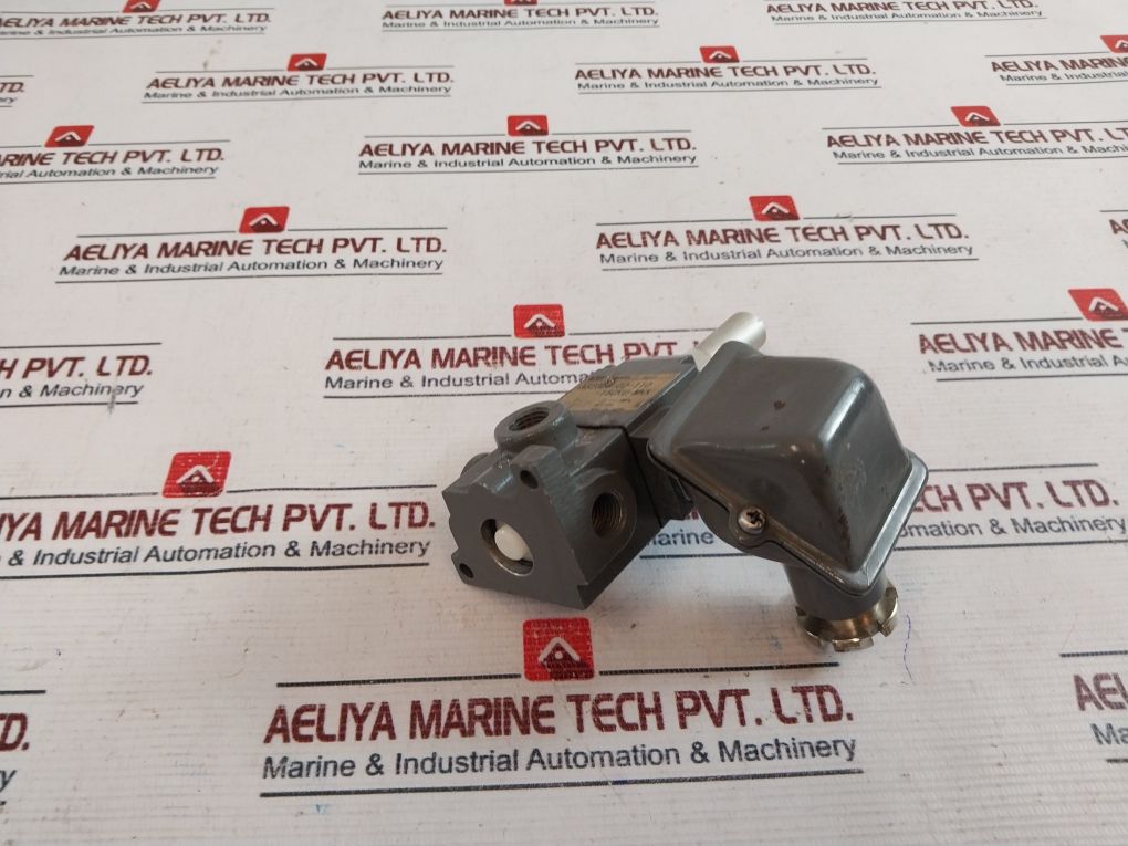 Parker Kuroda As2306-02-110-15Cku-mkk Solenoid Valve Ac110V