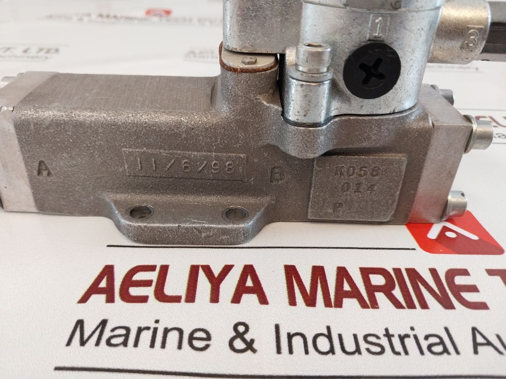 Parker K175903549 Pneumatic Valve L4452910249