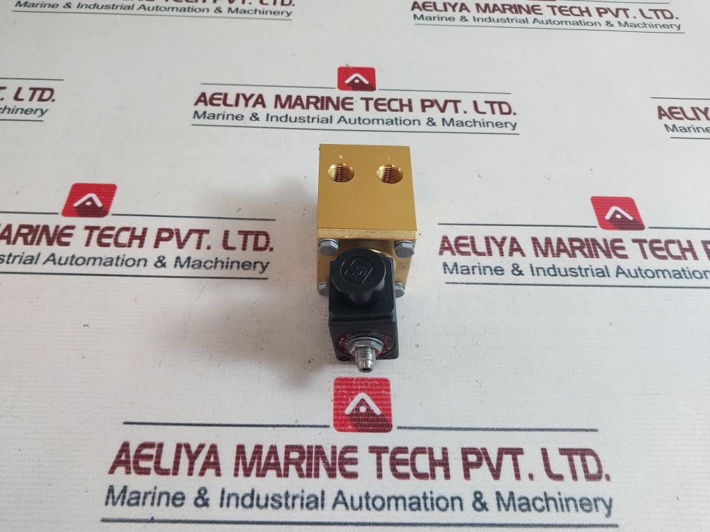 Parker Lucifer 341B3403 Solenoid Valve 9W