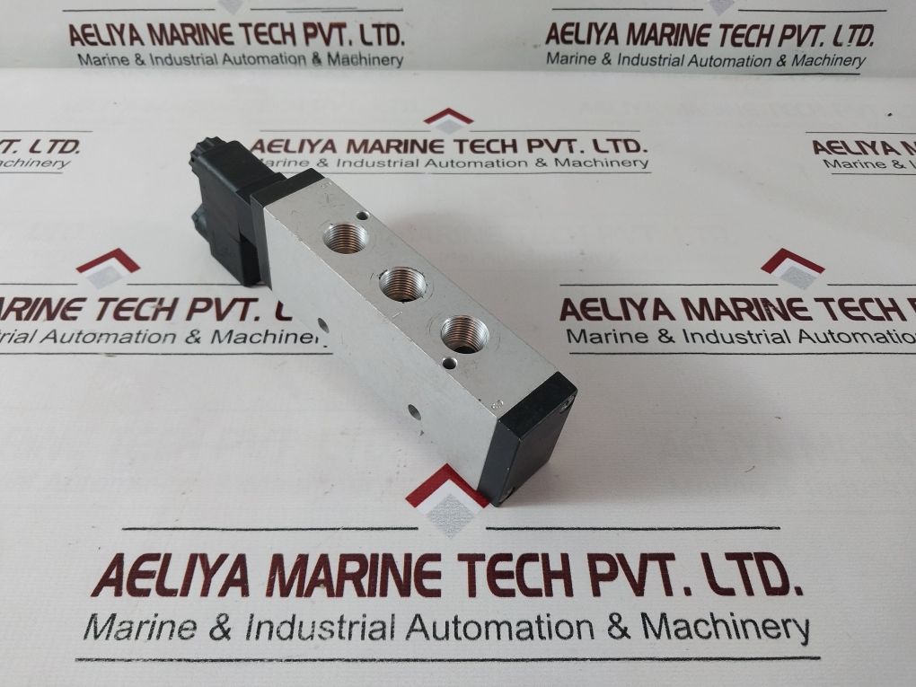 Parker P2Lcz513Esndcn Control Valve With Sd90822Djsn Coil 