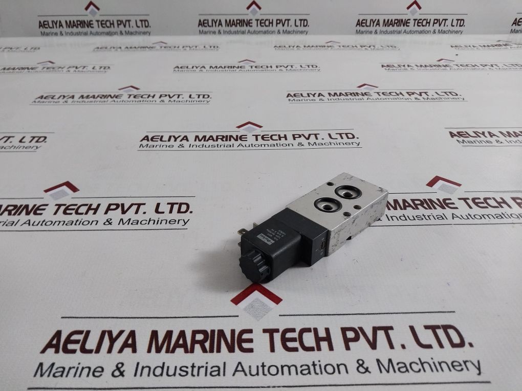 Parker U341N03 Pneumatic Valve