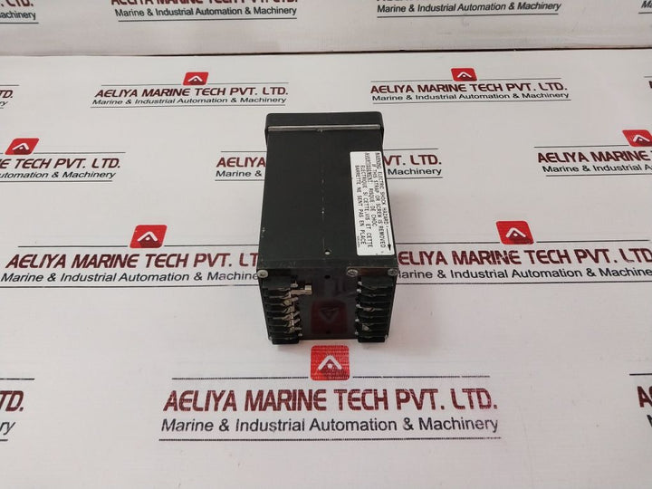Partlow Mic 2000 Digital Process Controller Equipment 115/230Vac 50/60Hz 15Va