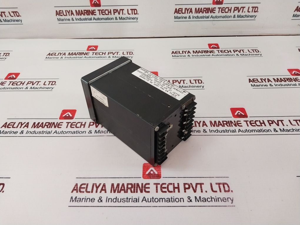 Partlow Mic 2000 Digital Process Controller Equipment 115/230Vac 50/60Hz 15Va