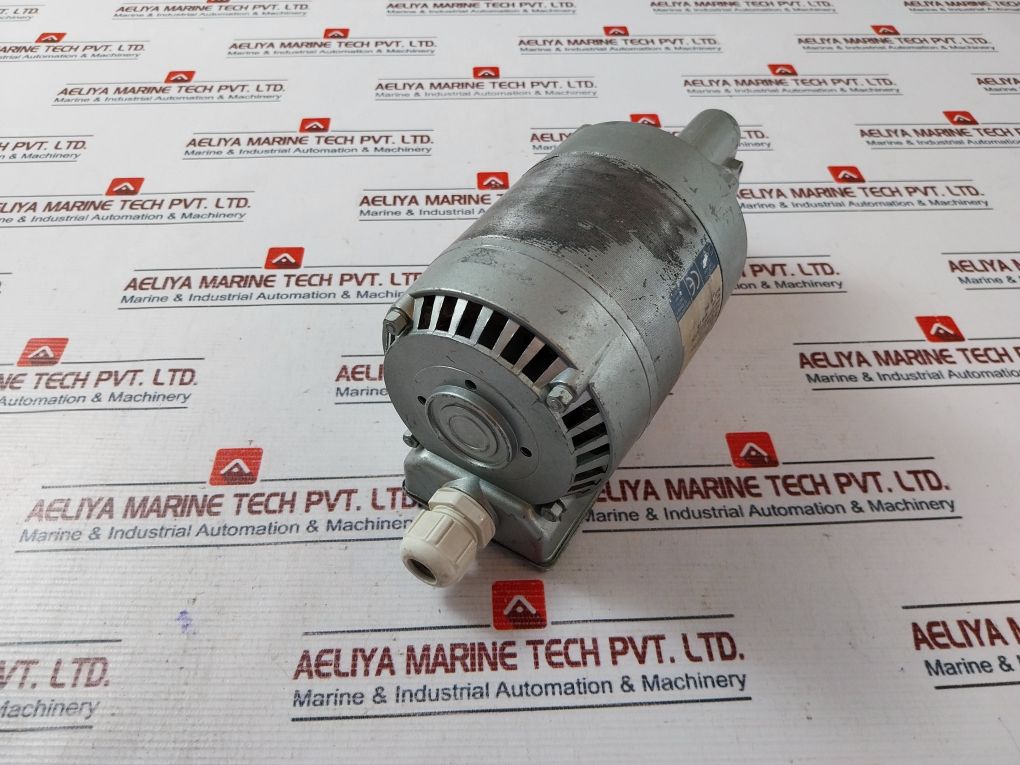 Parvalux Sd 29.M/654237/06C Permanent Capacitor Thermally Protected 220/240V