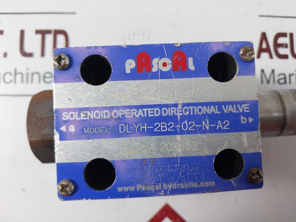 Pascal Dlyh-2B2-02-n-a2 Solenoid Operated Directional Valve