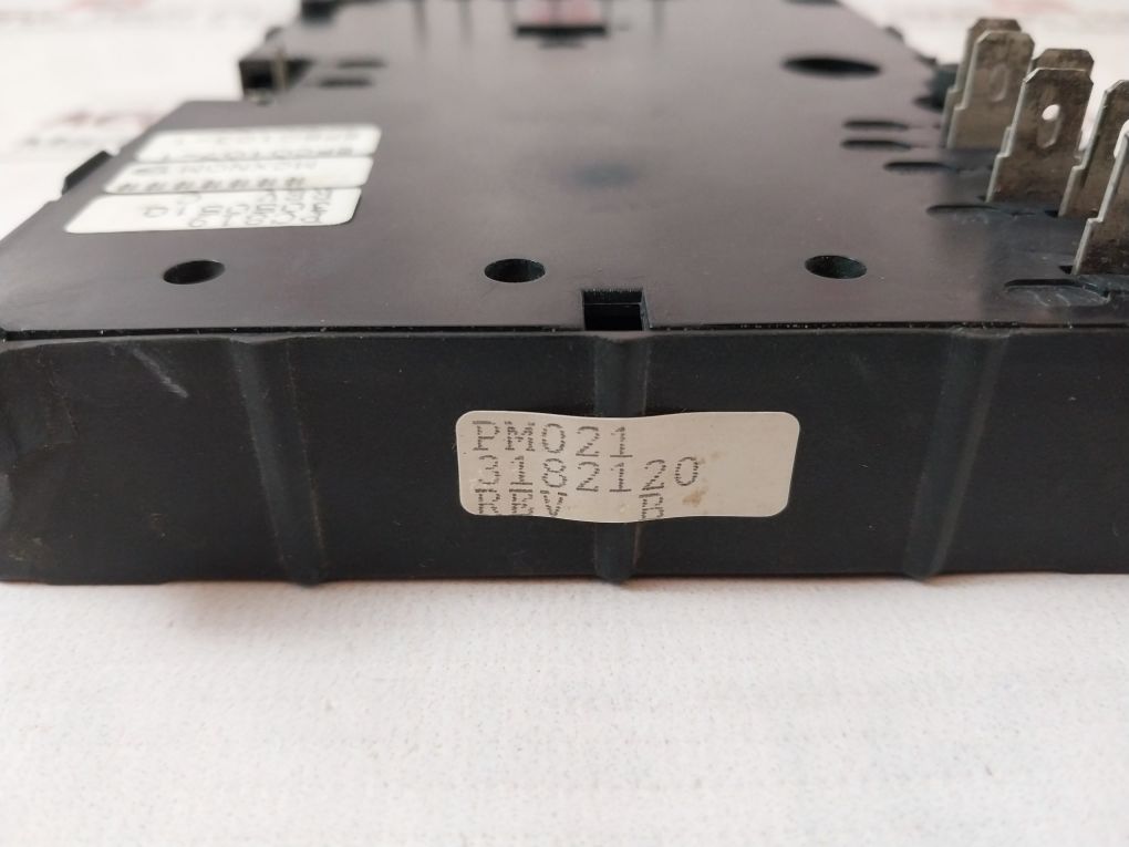 Pc819 3050510 Rev.C