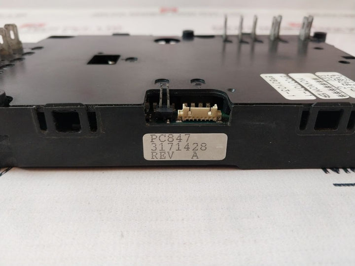 Pc819 3050510 Rev.C