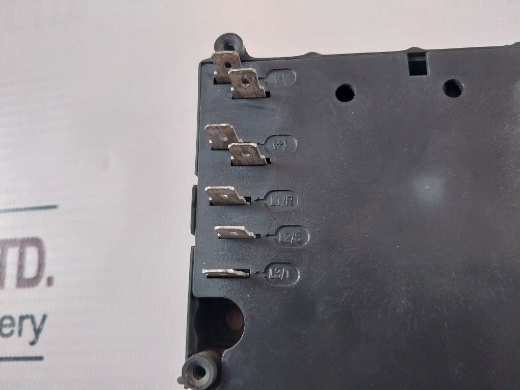 Pc819 3050510 Rev.C