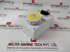 Pce 61132-4 Switch Interlocked Socket