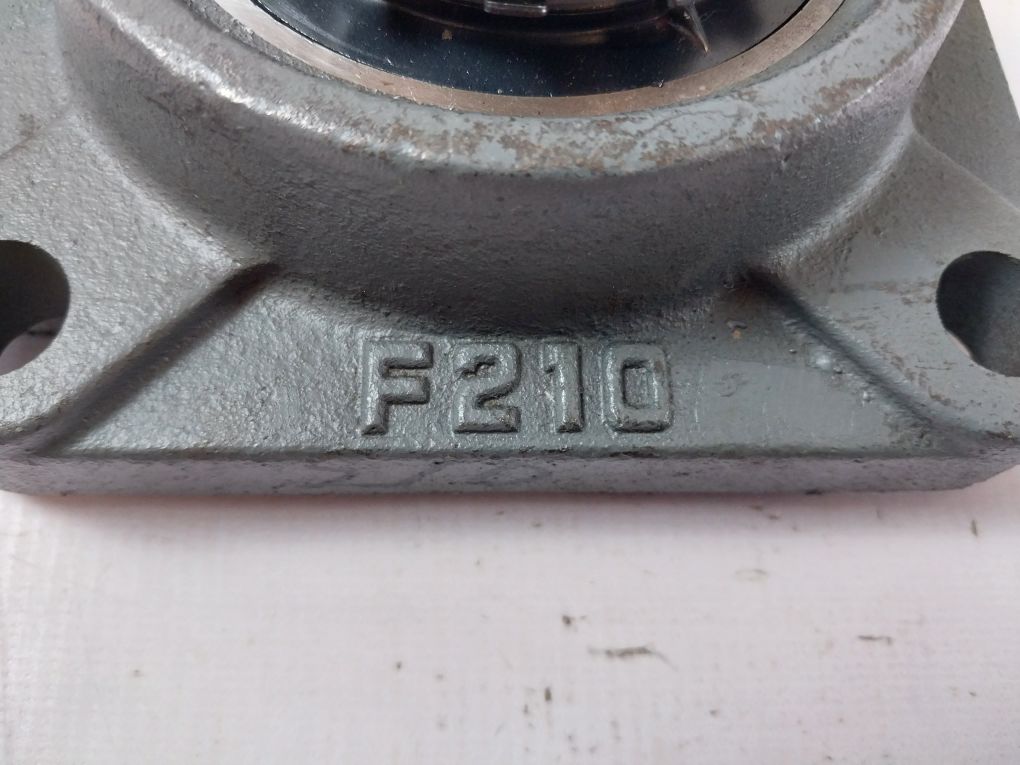 Peer F210 Flange Bearing Unit With H2310