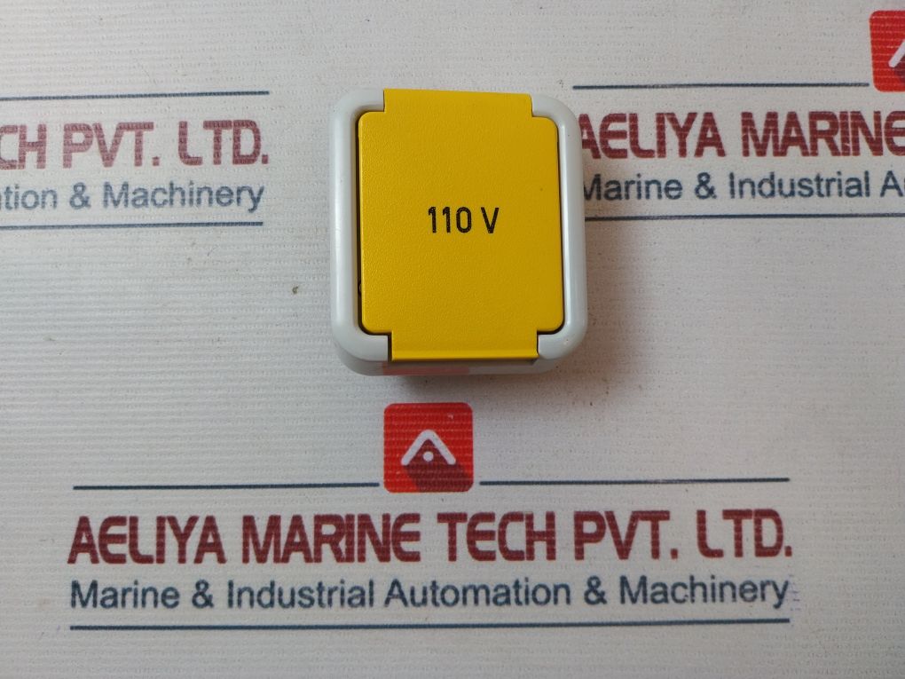 Peha 6600-102 Socket Outlet