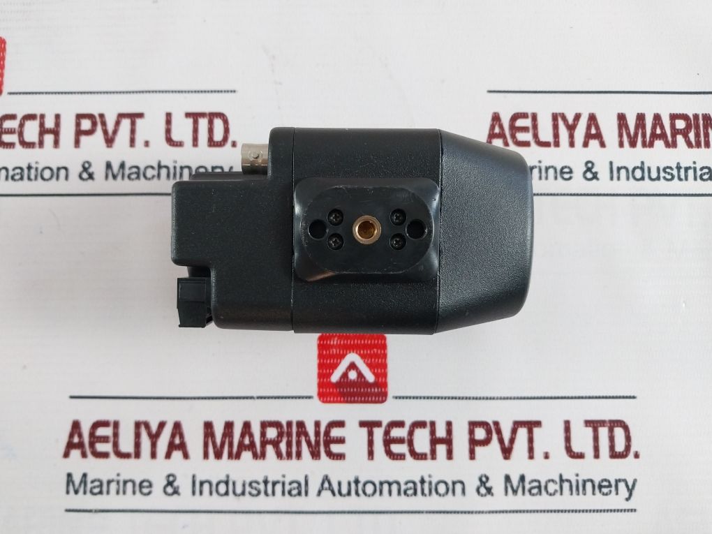 Pelco Cc3701H-2 Dsp Color Ccd Camera Rev 1.03