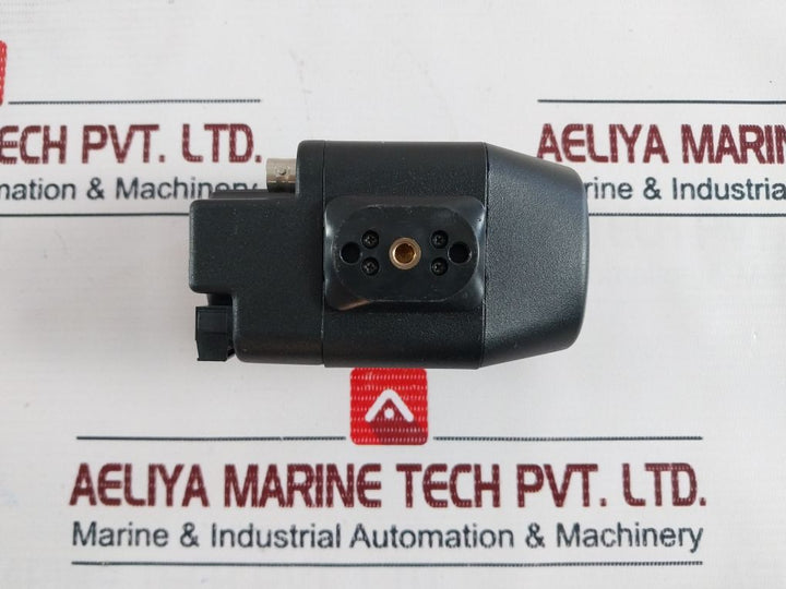 Pelco Cc3701H-2 Dsp Color Ccd Camera Rev 1.03