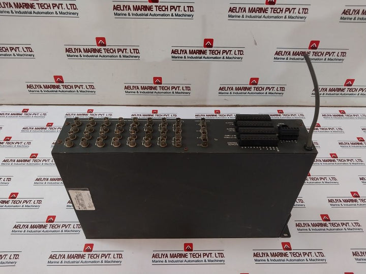 Pelco Cm6700-mxb2 Matrix Switcher/Controller 120V 10W 50/60Hz