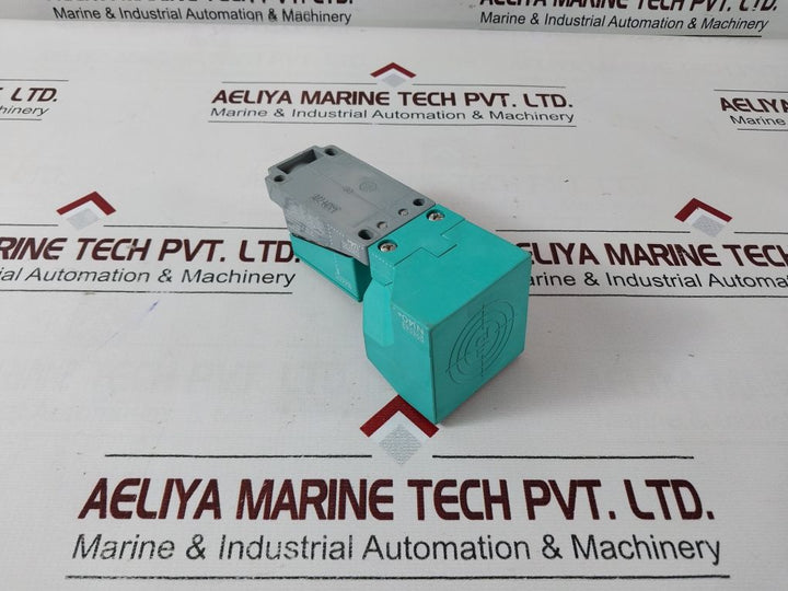 Pepperl +Fuchs 29854S Nj40+, 08275S U4+, 84457 E Inductive Sensor