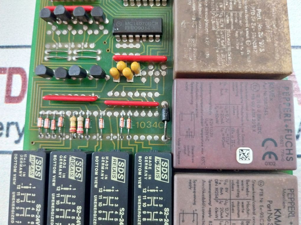 Pepperl+Fuchs Eg4-r Switch Amplifier Connection Module 