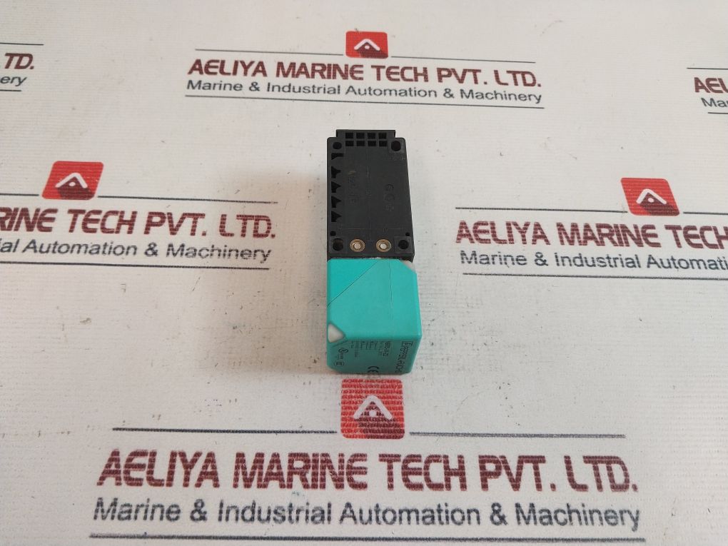 Pepperl+Fuchs Nbb15-u1-z2 Proximity Sensor 2-200Ma