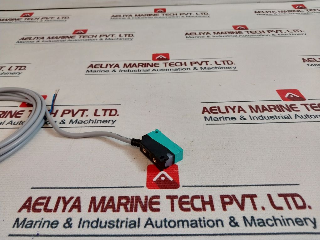 Pepperl+Fuchs Nbb4-f1-uo Inductive Sensor