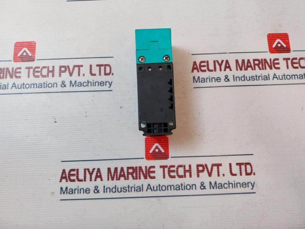 Pepperl+Fuchs Ncb15+U1+Z2 Proximity Sensor