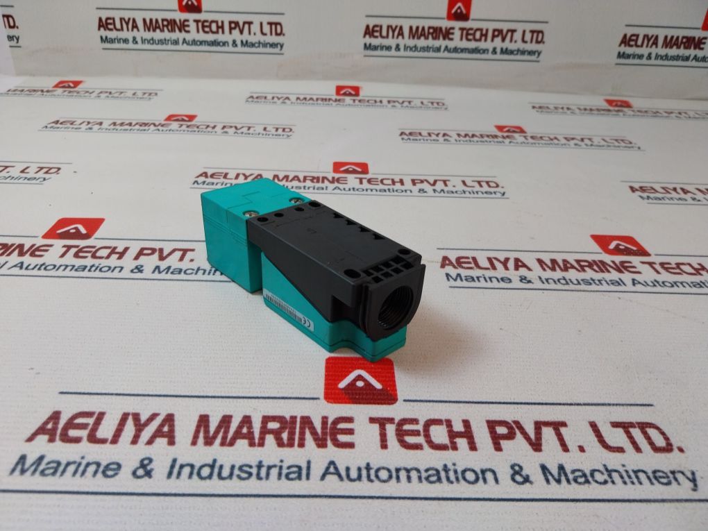 Pepperl+Fuchs Ncb15+U1+Z2 Proximity Sensor