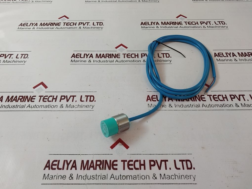 Pepperl+Fuchs Nj15-30Gm-n Proximity Sensor