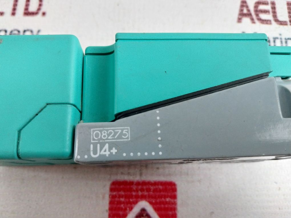 Pepperl+Fuchs Nj20-u1-w Proximity Switch Sensor 45-65Hz