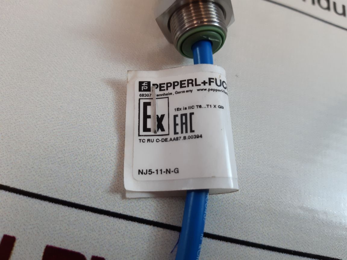 Pepperl+fuchs nj5-11-n-g proximity sensor 106437