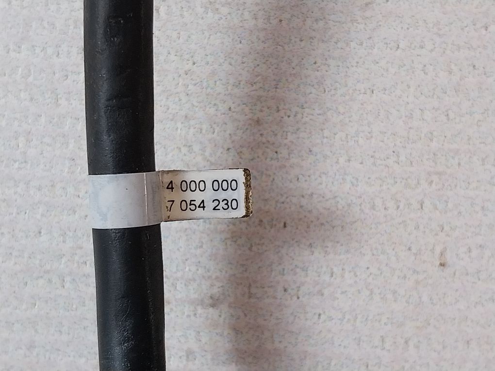 Pepperl+Fuchs Nmb8-30Gm80-us-fe Proximity Switch Sensor 900143