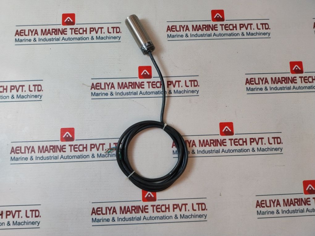 Pepperl+Fuchs Nmb8-30Gm80-us-fe Proximity Switch Sensor 480.34.00.60