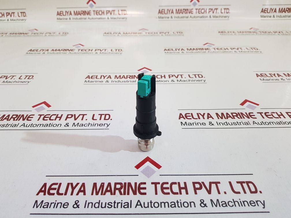 Pepperl + Fuchs Sj3,5-n Inductive Slot Sensor 106586