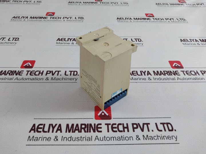 Pepperl + Fuchs We 77/Ex2 Switch Amplifier 01669 S 250 Vac
