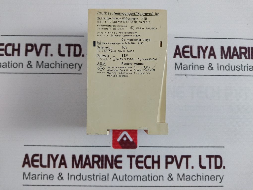 Pepperl + Fuchs We 77/Ex2 Switch Amplifier 01669 S 250 Vac