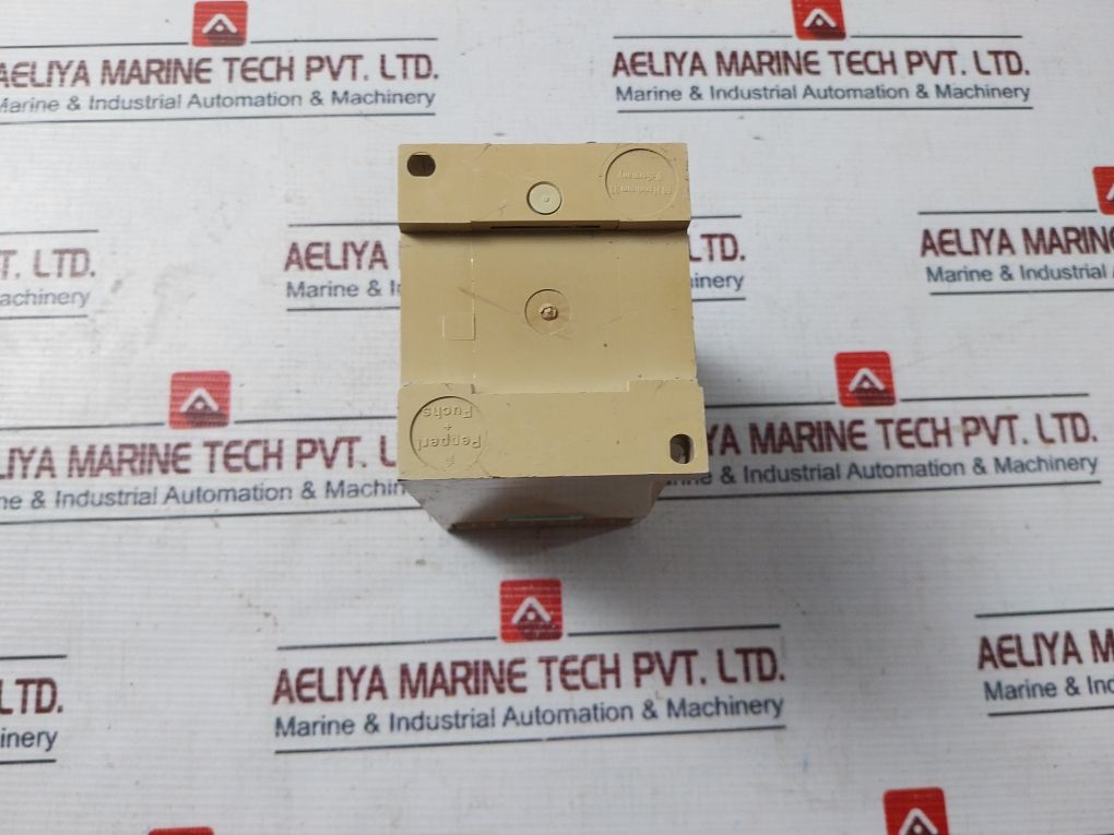 Pepperl+Fuchs We77/Ex2 Switch Amplifier 01543S