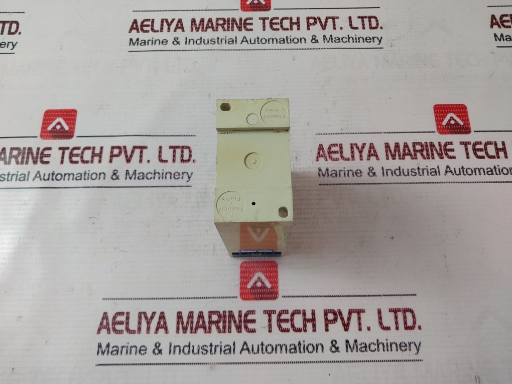 Pepperl+Fuchs We 77/Ex1 Isolated Switch Amplifier 01544S