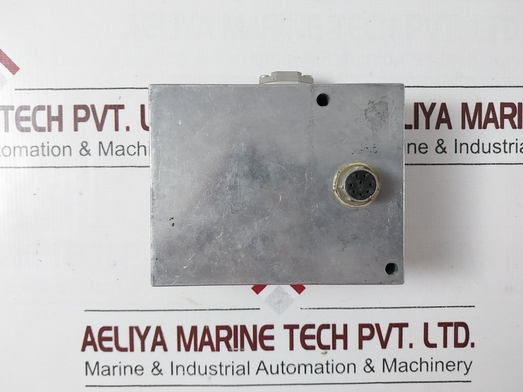 Pfeiffer Vacuum Tc600 Pump Controller Pm C01 720
