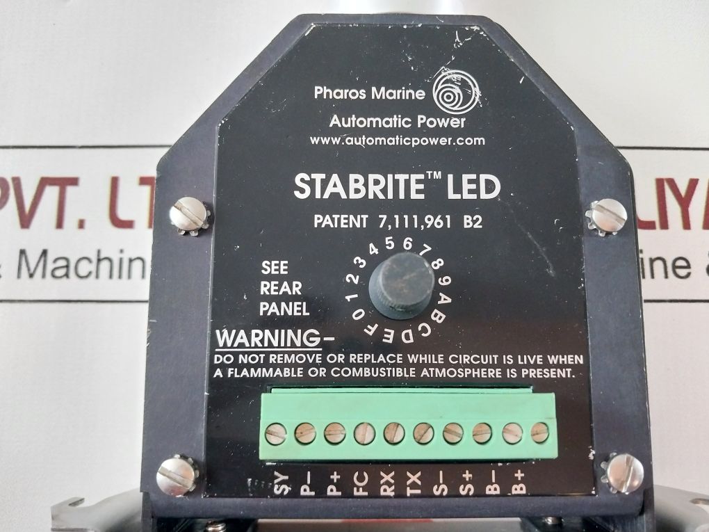 Pharos Marine Am8/1X6/C Automatic Power Stabrite Led