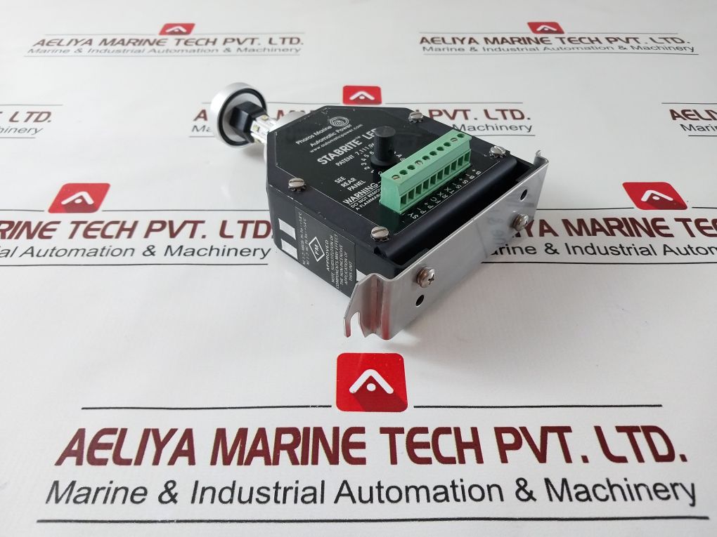 Pharos Marine Am8/1X6/C Automatic Power Stabrite Led