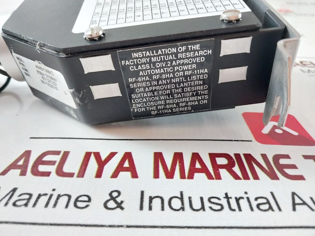 Pharos Marine Am8/1X6/C Automatic Power Stabrite Led