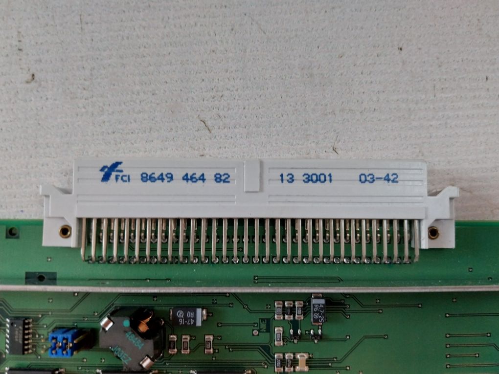 Philips 9562 158 37302 Printed Circuit Board