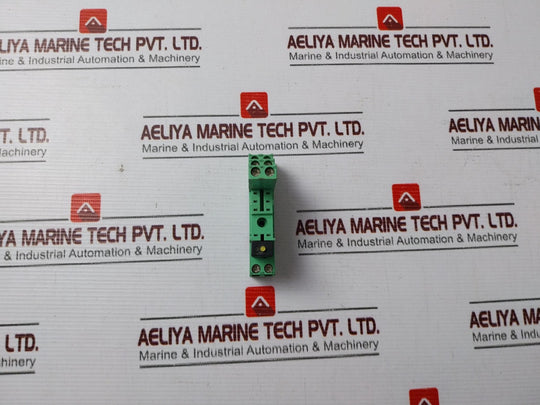 Phoenix Contact 28 33 521 Relay Socket 12A 300Vac