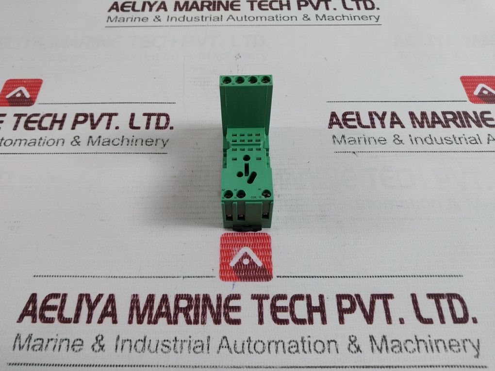 Lot Of 10X Phoenix Contact 28 33 576 Relay Socket