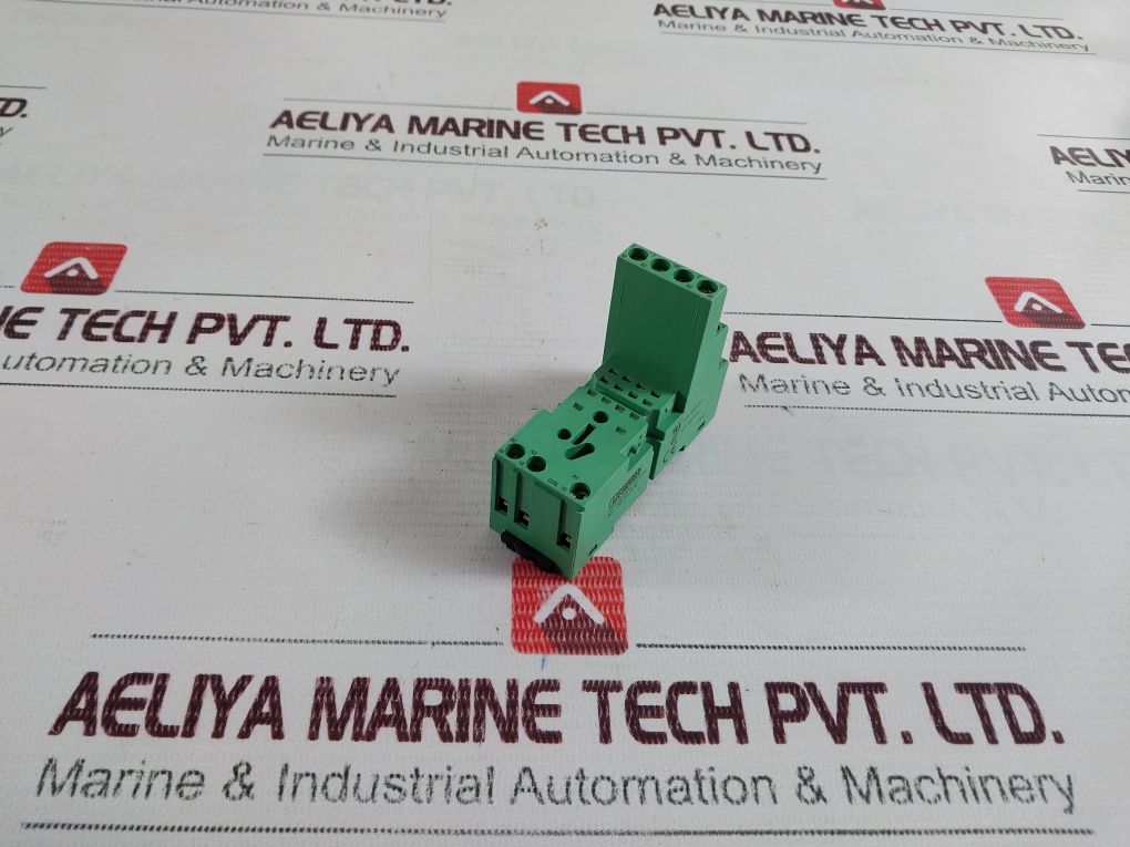 Lot Of 10X Phoenix Contact 28 33 576 Relay Socket