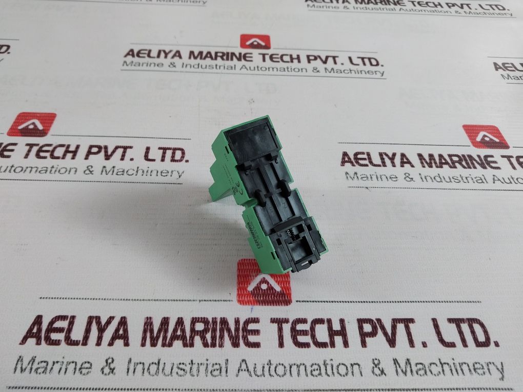 Lot Of 10X Phoenix Contact 28 33 576 Relay Socket