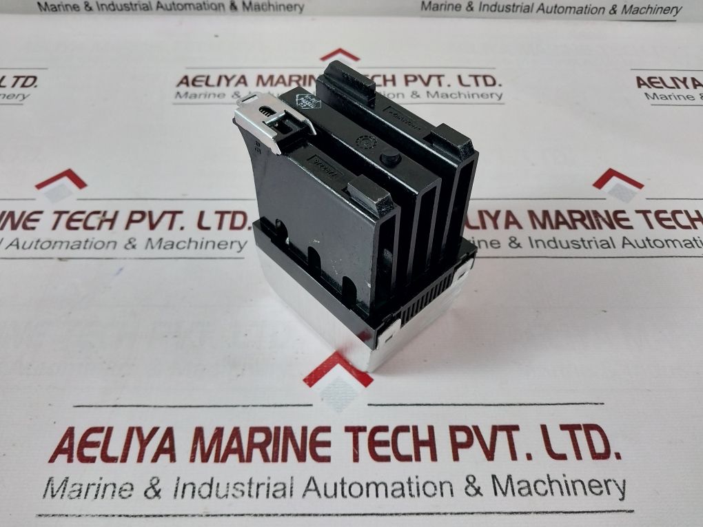 Phoenix Contact Quint-diode/40 Power Supply Module 2938963 Free Shipping