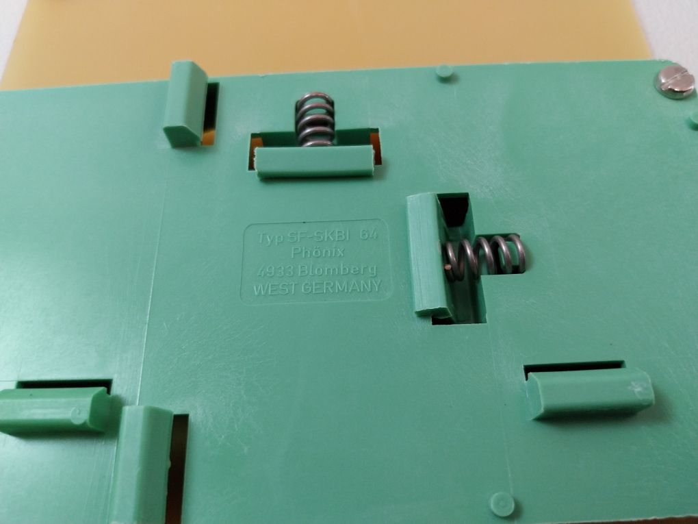 Phoenix Contact Sf-skbi 64 Snap Foot For Plug-in Card