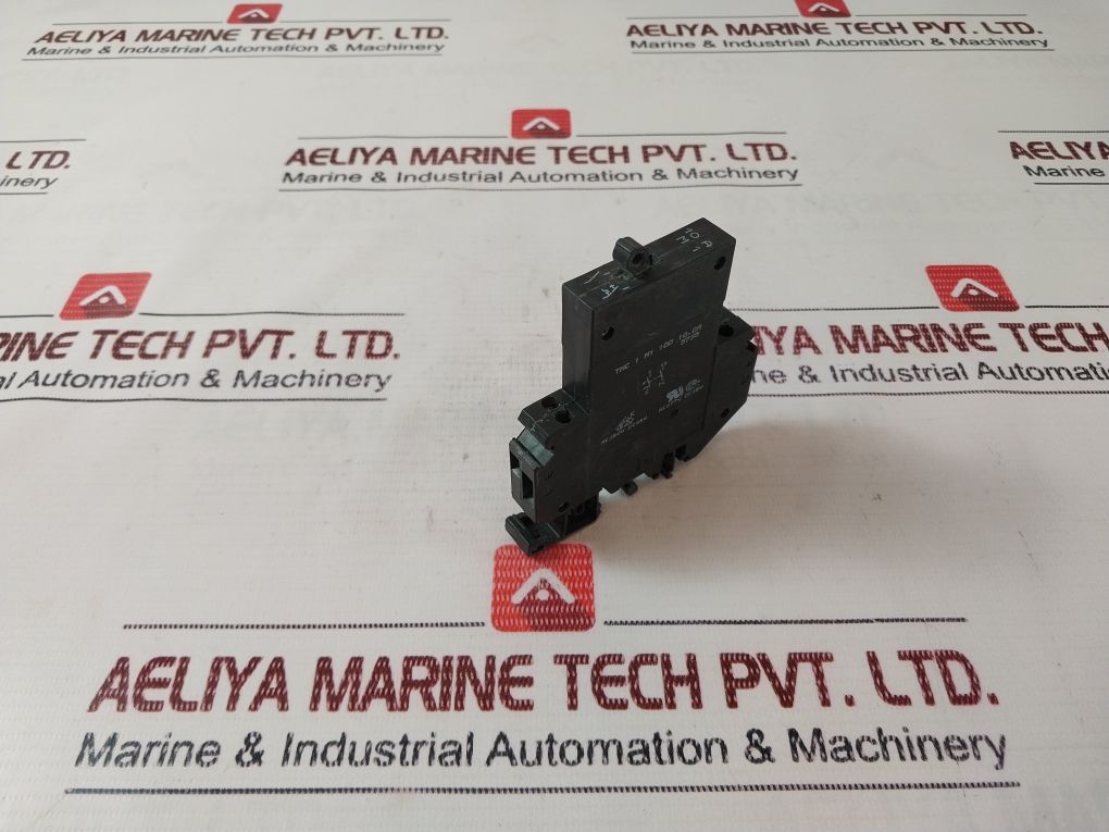 Lot Of 2X Phoenix Contact Tmc 1 M1 100 10.0A Thermomagnetic Device Circuit Breaker