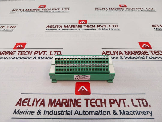 Phoenix Contact Um 45-d37Sub/S/Zfkds Interface Module 300V 10A