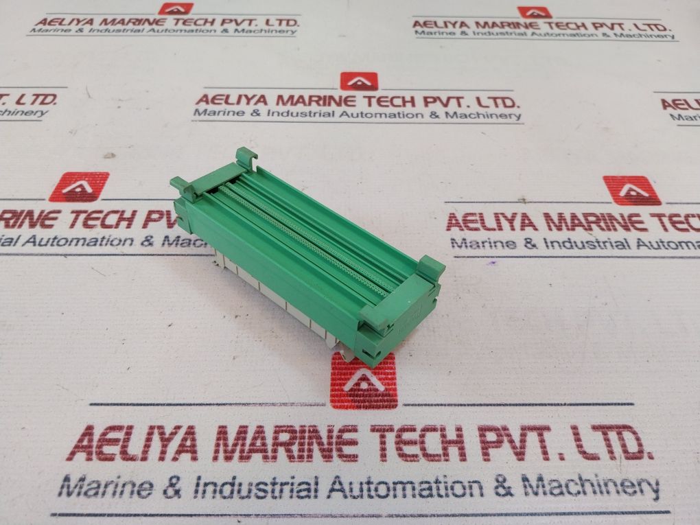 Phoenix Contact Um 45-flk50/Plc Varioface Module